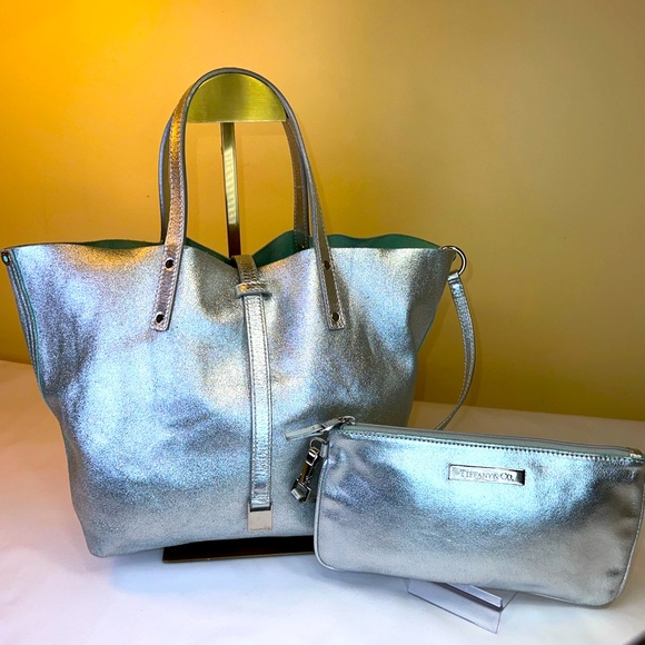 Tiffany & Co. Reversible Metallic Silver Leather & Tiffany Blue Suede w/ Pouch - Picture 1 of 17